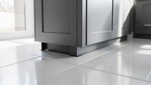 czy meble kuchenne mogą stać na panelach